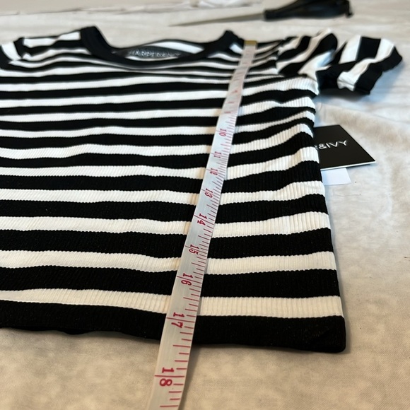 Harper & Ivy Black and White Stripe Tee - Picture 10 of 11